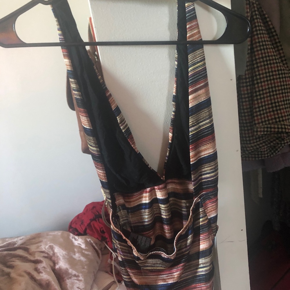 Backless body suit